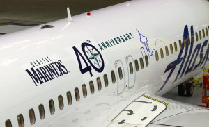 Alaska introduces the Seattle Mariners 40th anniversary plane. (PRNewsfoto/Alaska Airlines)